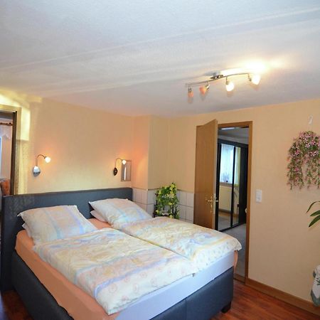 Holiday Home With Garden Neustadt am Rennsteig Εξωτερικό φωτογραφία