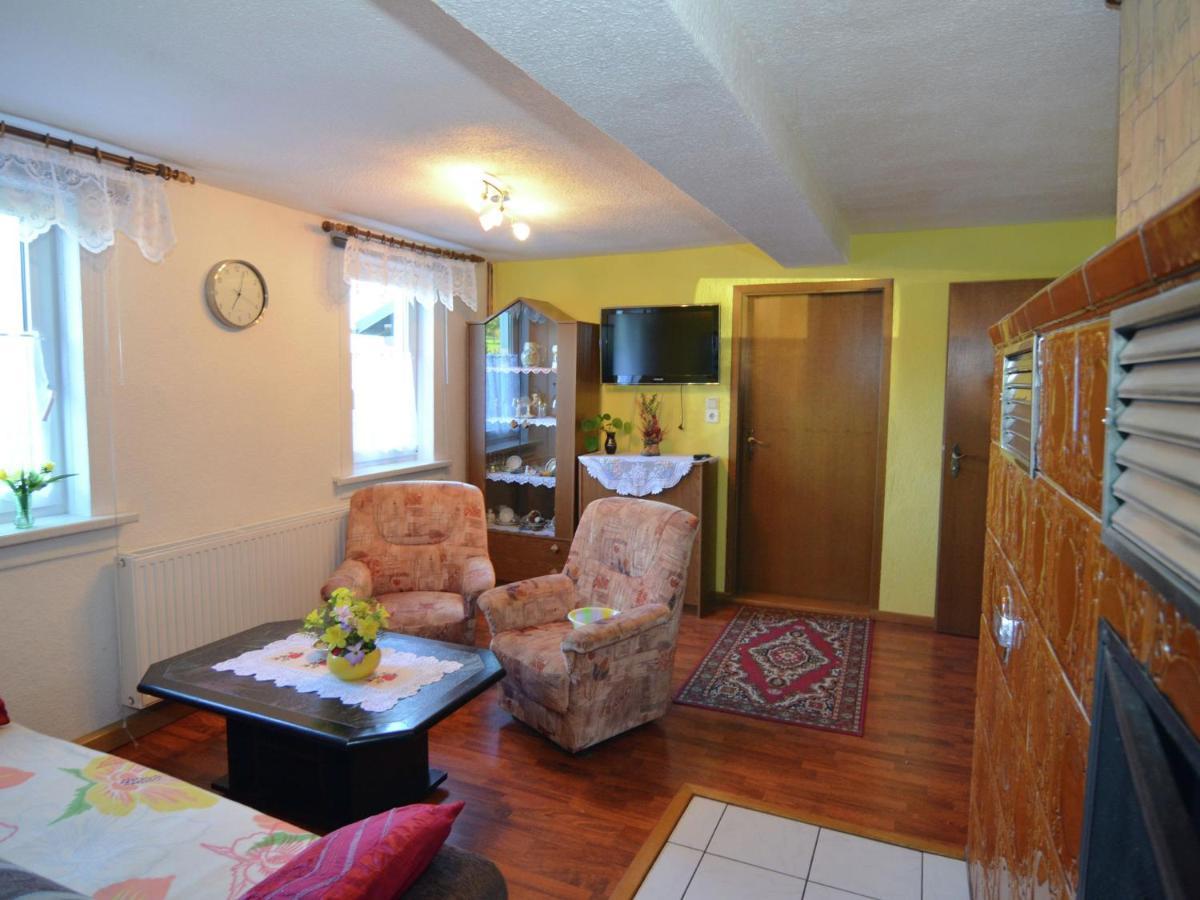 Holiday Home With Garden Neustadt am Rennsteig Εξωτερικό φωτογραφία